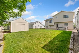 2029 N 1720 W, Clinton, UT 84015 - Photo 35