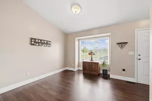 2029 N 1720 W, Clinton, UT 84015 - Photo 11
