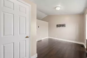 2029 N 1720 W, Clinton, UT 84015 - Photo 7