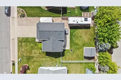 2029 N 1720 W, Clinton, UT 84015 - Photo 5