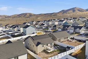 2794 E Crimson Ct, Eagle Mountain, UT 84005 - Photo 27