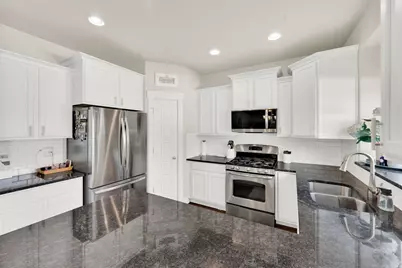 1771 S 1820 W, Woods Cross, UT 84087 - Photo 7