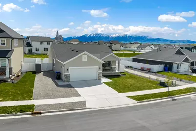 620 W 500 N, Smithfield, UT 84335 - Photo 1