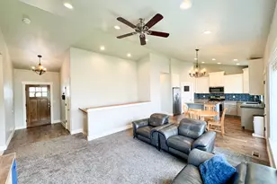 1104 S 150 W, Tremonton, UT 84337 - Photo 9