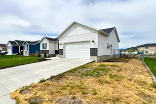 1104 S 150 W, Tremonton, UT 84337 - Photo 3