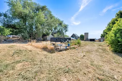 1632 S Main St, Springville, UT 84663 - Photo 61