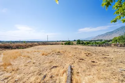 1632 S Main St, Springville, UT 84663 - Photo 39