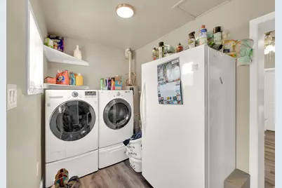 1632 S Main St, Springville, UT 84663 - Photo 71