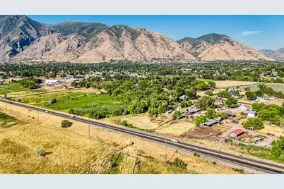 1632 S Main St, Springville, UT 84663 - Photo 13