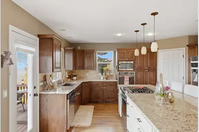 2806 S Maple Cove Dr, Bountiful, UT 84010 - Photo 19