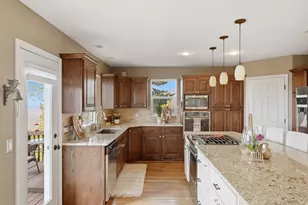 2806 S Maple Cv Dr, Bountiful, UT 84010 - Photo 19