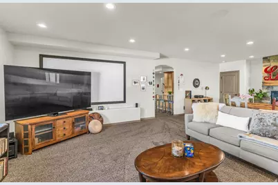 12367 S Black Foot St, Riverton, UT 84096 - Photo 33