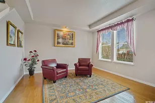 902 Romsey Ct, North Salt Lake, UT 84054 - Photo 9