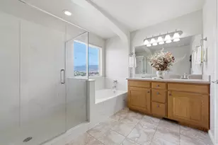 902 Romsey Ct, North Salt Lake, UT 84054 - Photo 33