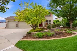 902 Romsey Ct, North Salt Lake, UT 84054 - Photo 7