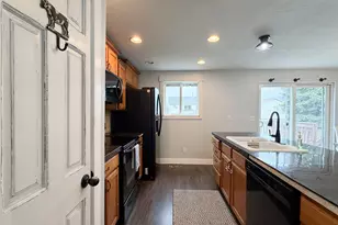 1034 W 4250 S, Riverdale, UT 84405 - Photo 9