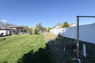 1034 W 4250 S, Riverdale, UT 84405 - Photo 29