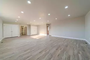 377 W 200 N, Roosevelt, UT 84066 - Photo 33