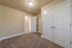 377 W 200 N, Roosevelt, UT 84066 - Photo 21
