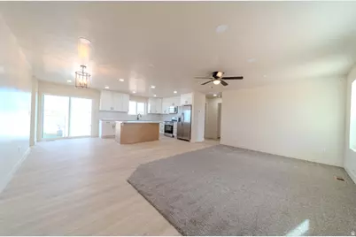 130 E Pole Line Rd #2, Roosevelt, UT 84066 - Photo 7