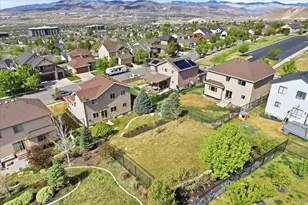 4412 N Foxtrail Dr W, Lehi, UT 84043 - Photo 31