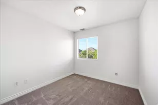 4412 N Foxtrail Dr W, Lehi, UT 84043 - Photo 19