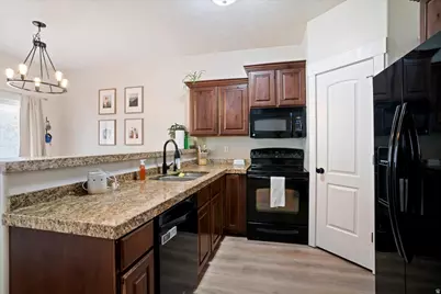 371 S 790 W, Pleasant Grove, UT 84062 - Photo 5