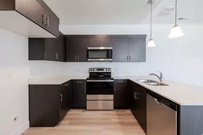 6687 W Twin Rocks Ln #E301, Herriman, UT 84096 - Photo 11