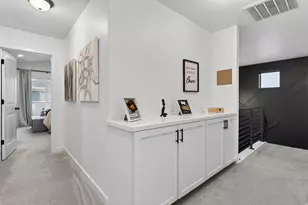 1935 W Parkview Dr, Syracuse, UT 84075 - Photo 19