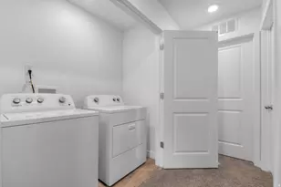 4264 N Buckstone Wy, Lehi, UT 84048 - Photo 5