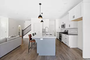 4688 W Camellia Ln, Cedar Hills, UT 84062 - Photo 9