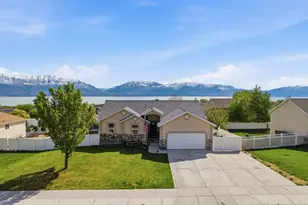 4054 S Mountain Moon Dr, Saratoga Springs, UT 84045 - Photo 45