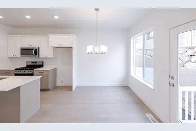 1508 W Banner Dr #823, Saratoga Springs, UT 84045 - Photo 5