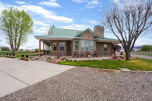 675 N Sr 118, Central Valley, UT 84754 - Photo 29
