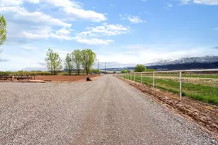 675 N Sr 118, Central Valley, UT 84754 - Photo 41