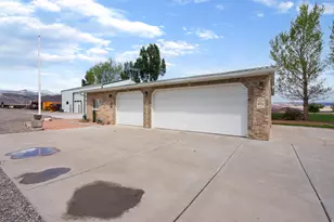 675 N Sr 118, Central Valley, UT 84754 - Photo 31