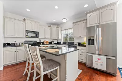 178 E Edgecrest Ln, North Salt Lake, UT 84054 - Photo 7