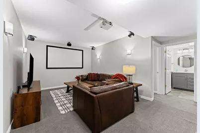 178 E Edgecrest Ln, North Salt Lake, UT 84054 - Photo 23