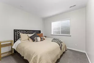 178 E Edgecrest Ln, North Salt Lake, UT 84054 - Photo 25