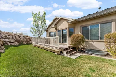 178 E Edgecrest Ln, North Salt Lake, UT 84054 - Photo 29