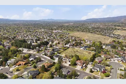 3061 E Ksel Dr S, Sandy, UT 84092 - Photo 55