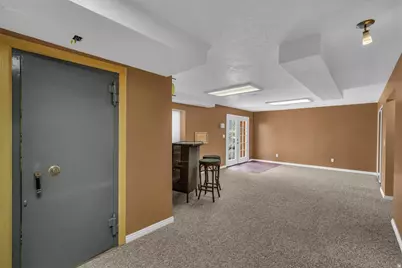 7349 Rose Creek Ln, Herriman, UT 84096 - Photo 19