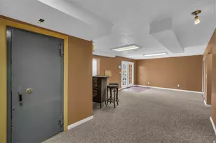 7349 Rose Creek Ln, Herriman, UT 84096 - Photo 19