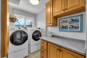 7349 Rose Creek Ln, Herriman, UT 84096 - Photo 13
