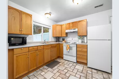 807 Hillsdale Ln, Provo, UT 84606 - Photo 23