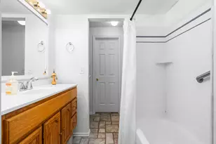 807 Hillsdale Ln, Provo, UT 84606 - Photo 25