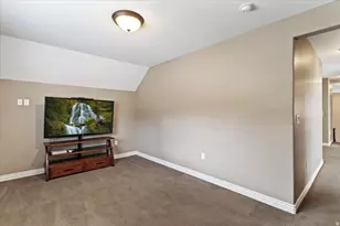 2273 E 8300 S, South Weber, UT 84405 - Photo 33