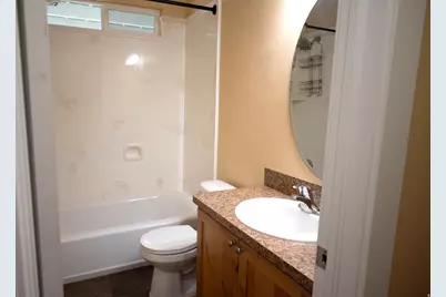 3570 S Jefferson Ave, Ogden, UT 84403 - Photo 9