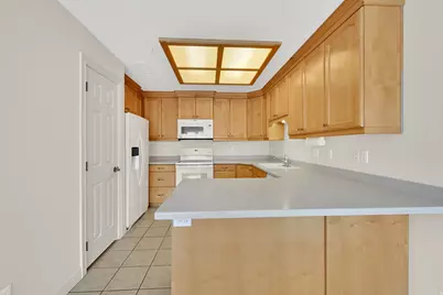 11085 S Grape Arbor Pl #106, Sandy, UT 84070 - Photo 17