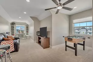 3009 S Edgewater Ln, Syracuse, UT 84075 - Photo 19